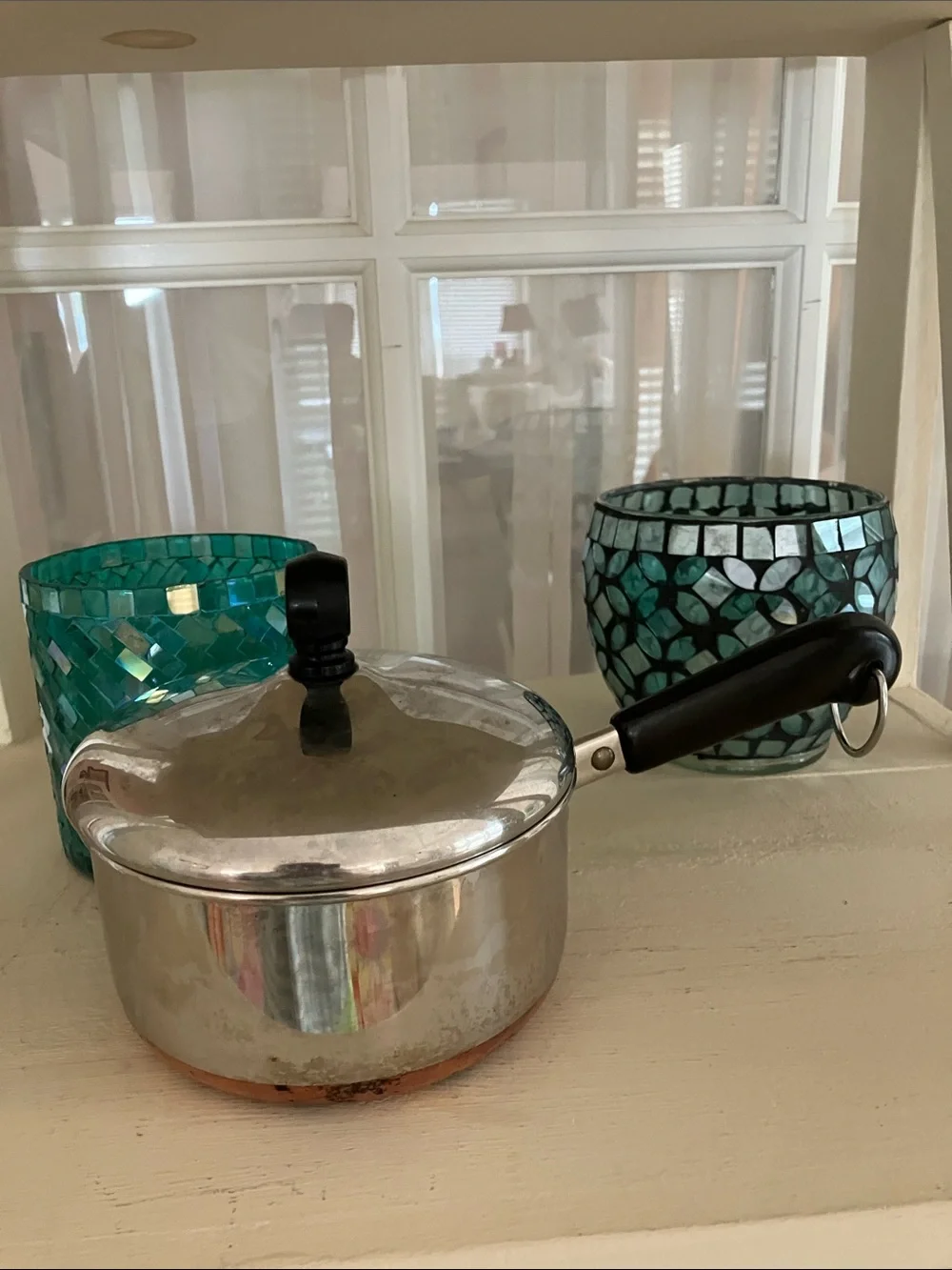 Revere Ware 1 1/2 Pint Stainless Steel Copper Bottom Saucepan & Lid